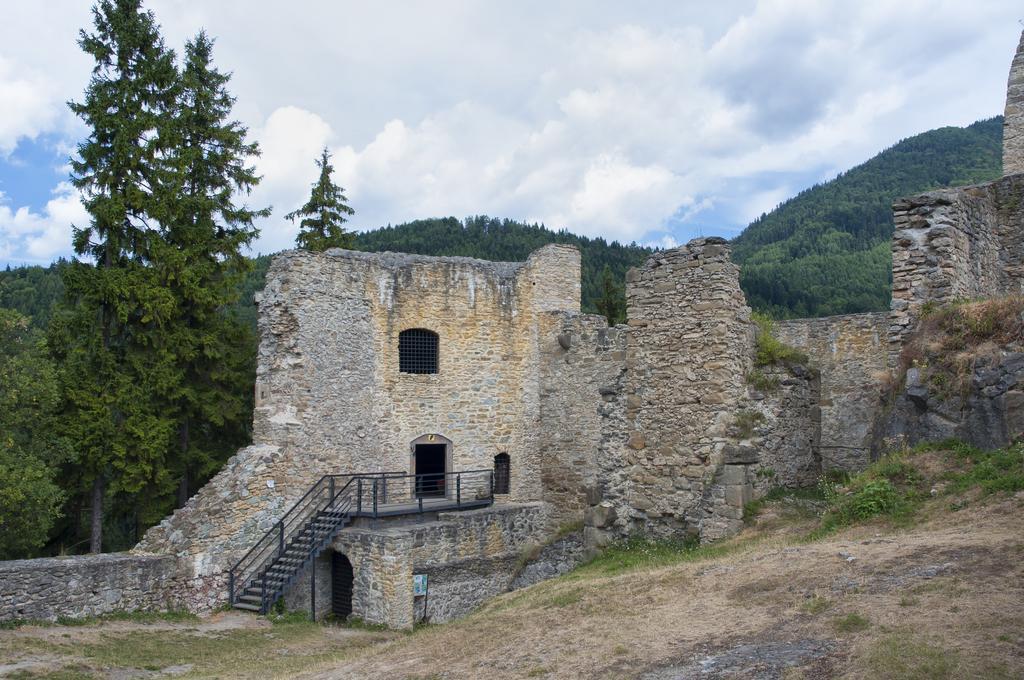 Villa De Likua Ружомберок Экстерьер фото